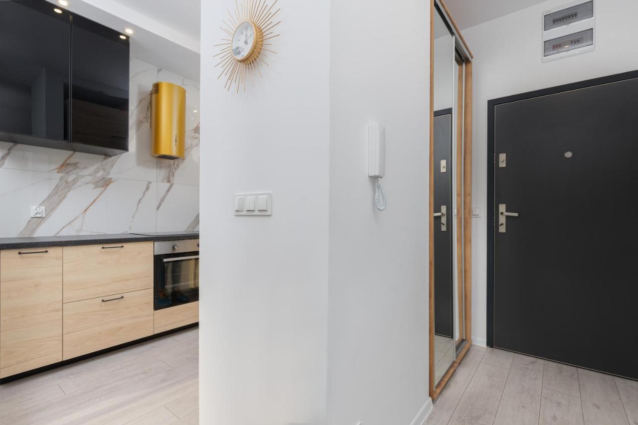 Ostoya Pucka Apartament By Noclegi Renters Exterior photo